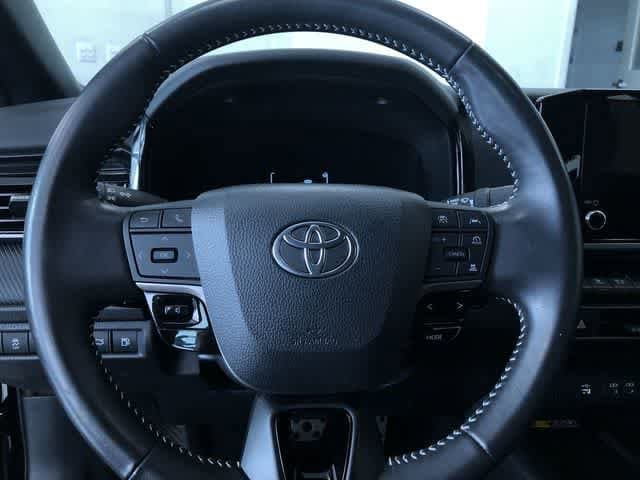 Thumbnail: 2025 Toyota Camry - 16