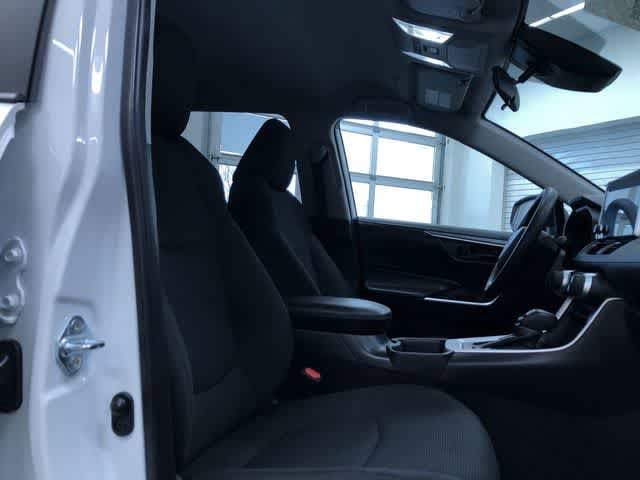 Thumbnail: 2025 Toyota RAV4 - 22