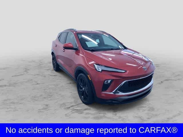 2024 Buick Encore GX Sport Touring photo 3