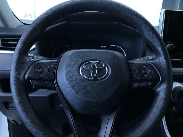 Thumbnail: 2025 Toyota RAV4 - 24