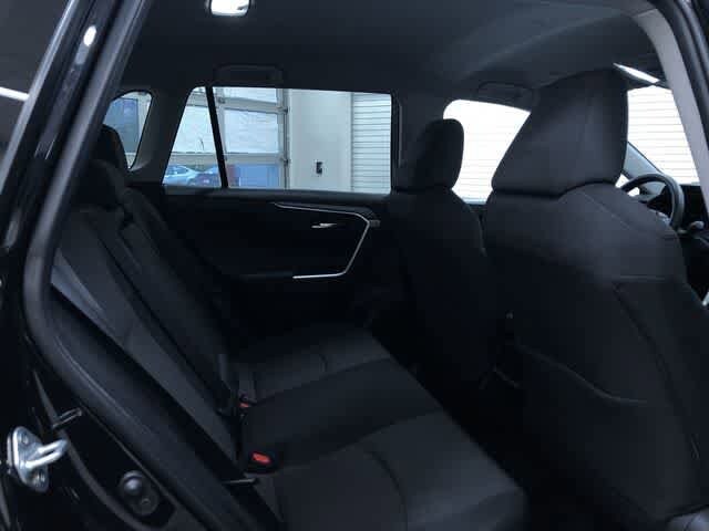 Thumbnail: 2025 Toyota RAV4 - 21