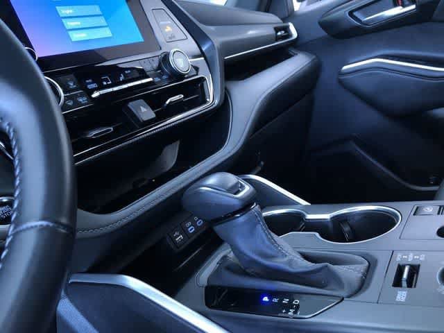 Thumbnail: 2025 Toyota Highlander - 29