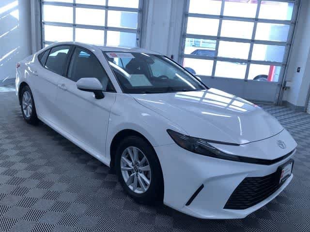 Thumbnail: 2025 Toyota Camry - 36