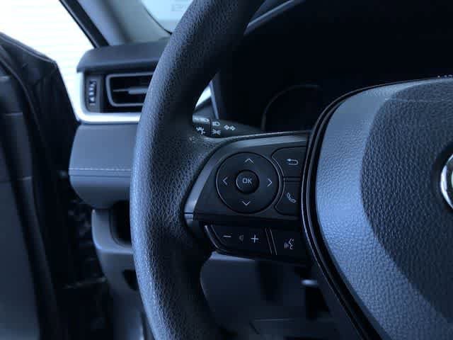 Thumbnail: 2025 Toyota RAV4 - 25