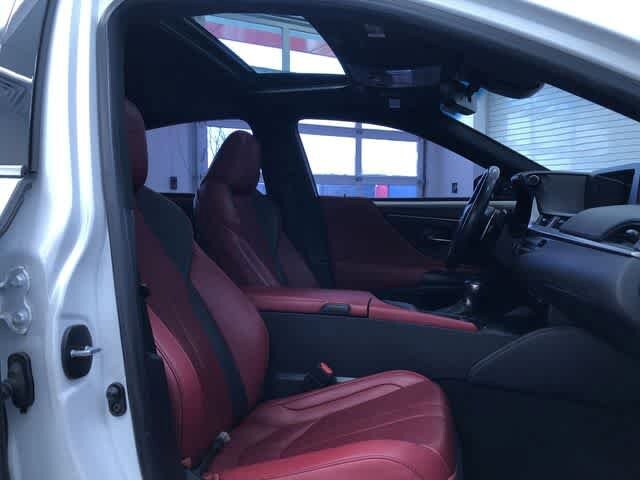 Thumbnail: 2019 Lexus ES - 23