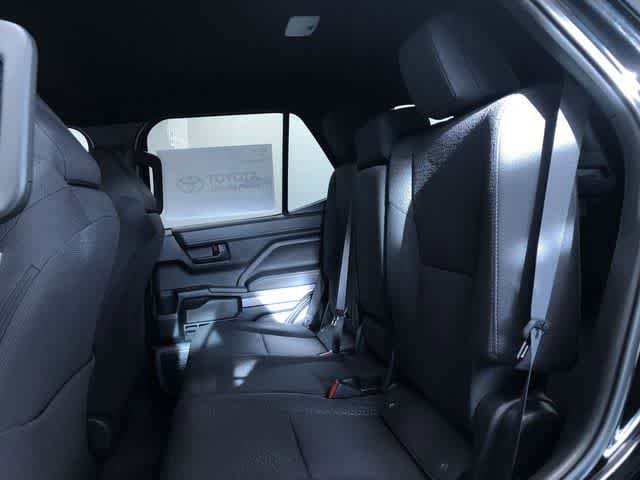 Thumbnail: 2025 Toyota 4Runner - 12