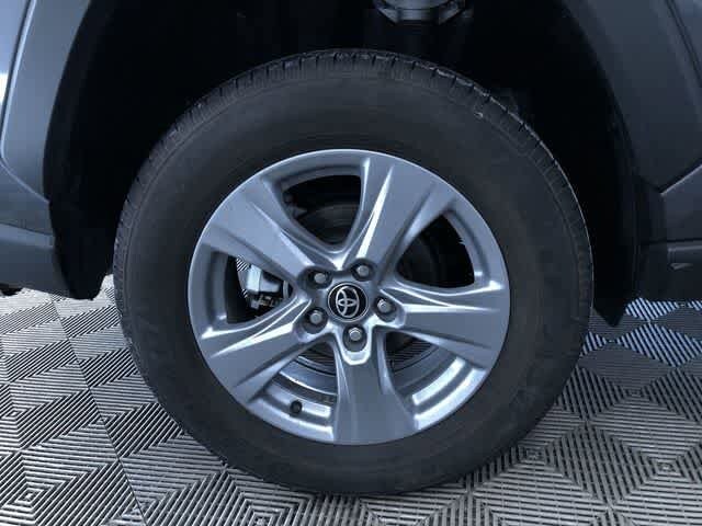 Thumbnail: 2025 Toyota RAV4 - 16