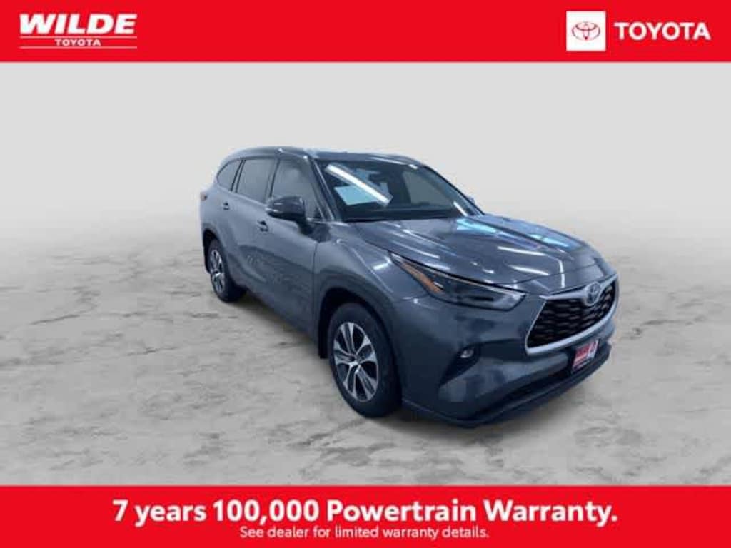 Certified 2022 Toyota Highlander XLE Sport Utility