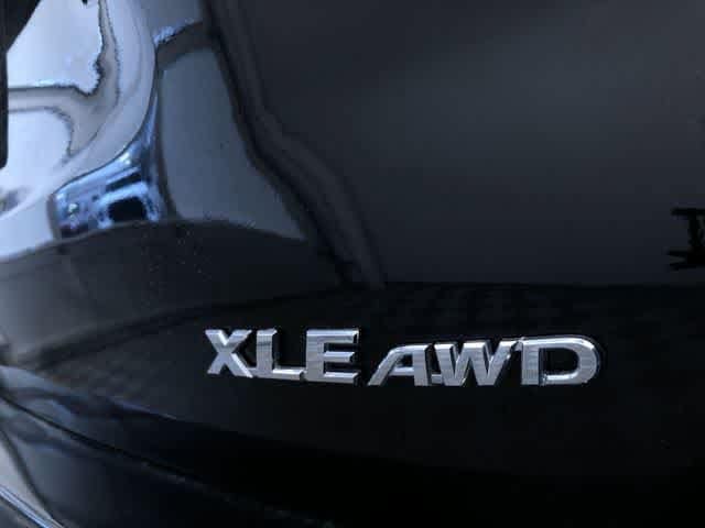 Thumbnail: 2019 Toyota Highlander - 15