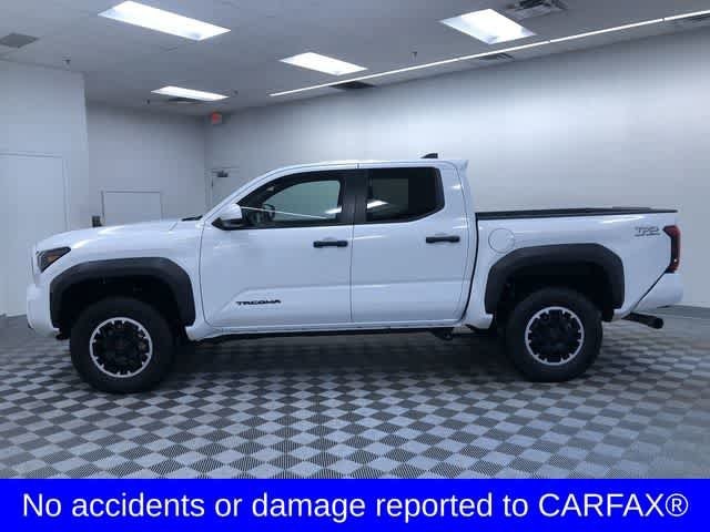 Thumbnail: 2024 Toyota Tacoma - 3