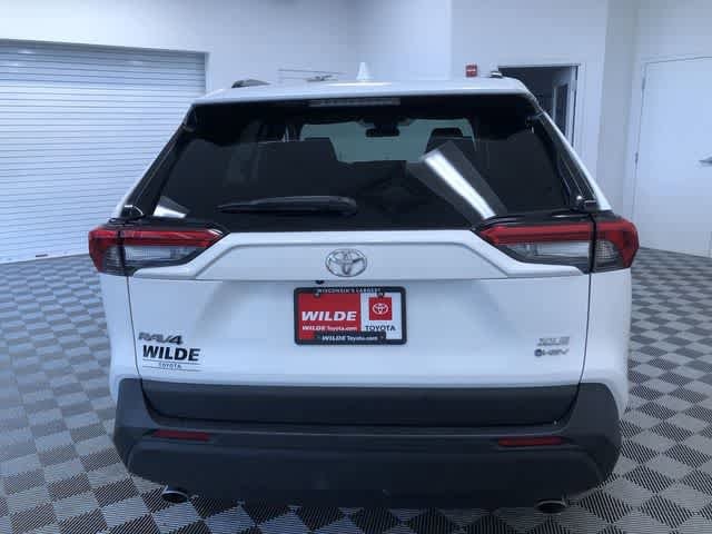 Thumbnail: 2025 Toyota RAV4 - 13