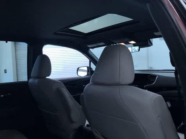 Thumbnail: 2019 Honda Passport - 22