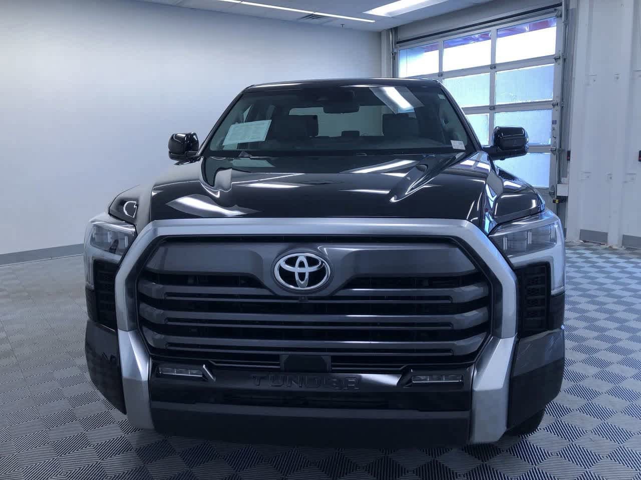 Thumbnail: 2023 Toyota Tundra - 8