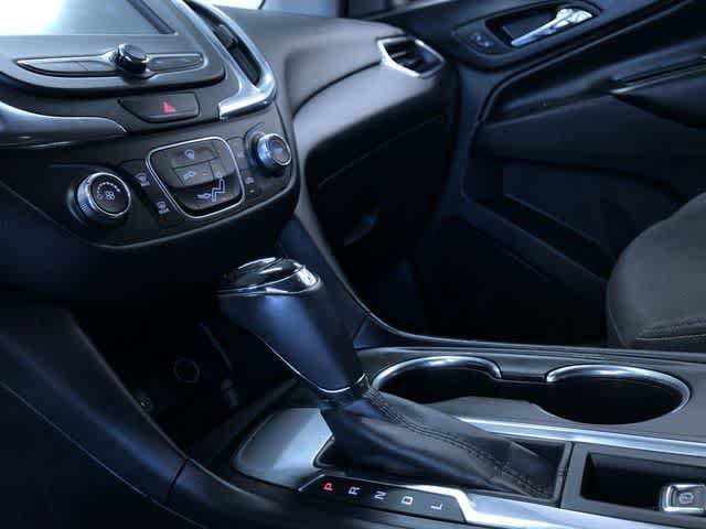 Thumbnail: 2018 Chevrolet Equinox - 30