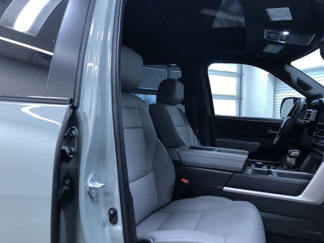 Thumbnail: 2025 Toyota Tundra - 18