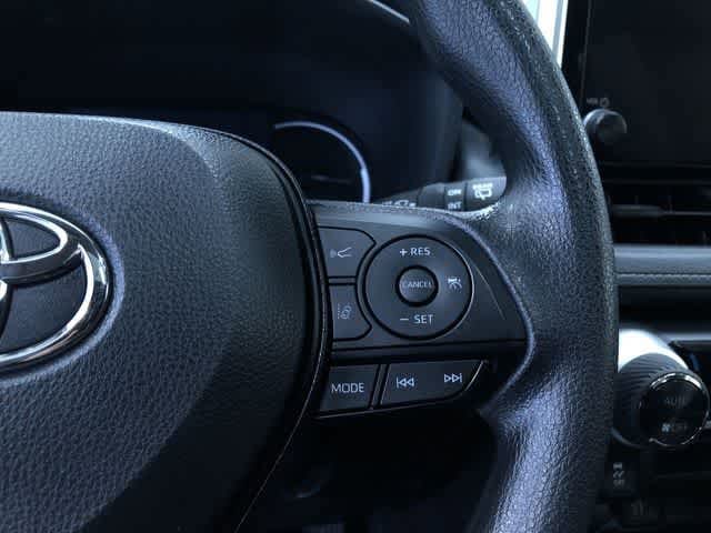 Thumbnail: 2025 Toyota RAV4 - 26