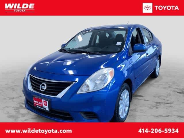 2013 Nissan Versa SV -
                  West Allis, WI