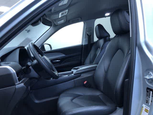 Thumbnail: 2025 Toyota Grand Highlander - 20