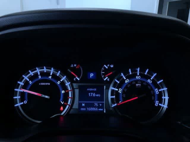 Thumbnail: 2017 Toyota 4Runner - 34