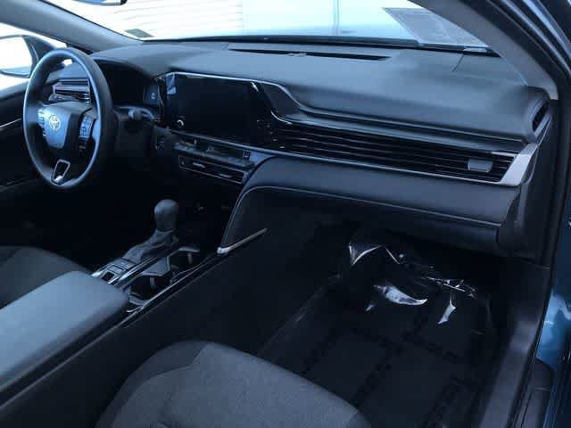 Thumbnail: 2025 Toyota Camry - 24