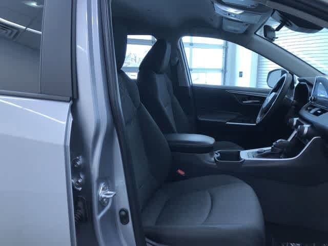 Thumbnail: 2025 Toyota RAV4 - 22