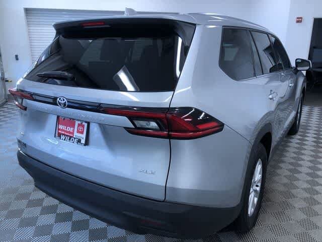 Thumbnail: 2025 Toyota Grand Highlander - 36
