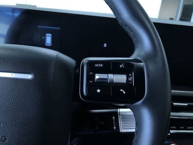 Thumbnail: 2025 Hyundai Santa Fe - 18