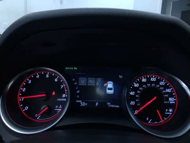 Thumbnail: 2018 Toyota Camry - 32