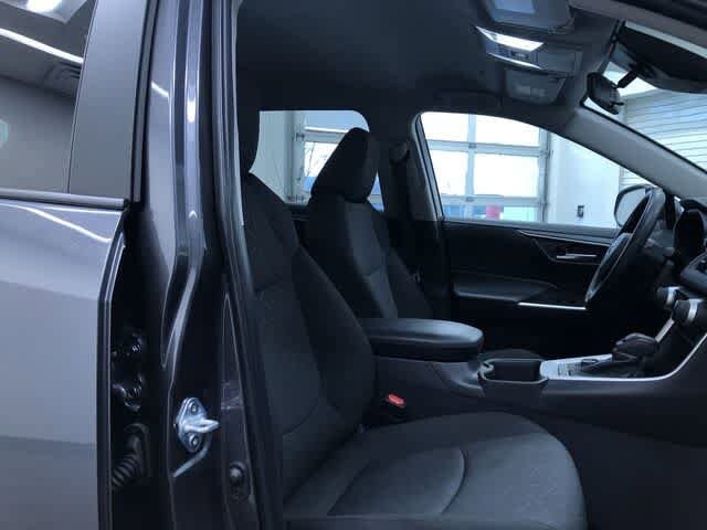 Thumbnail: 2025 Toyota RAV4 - 22