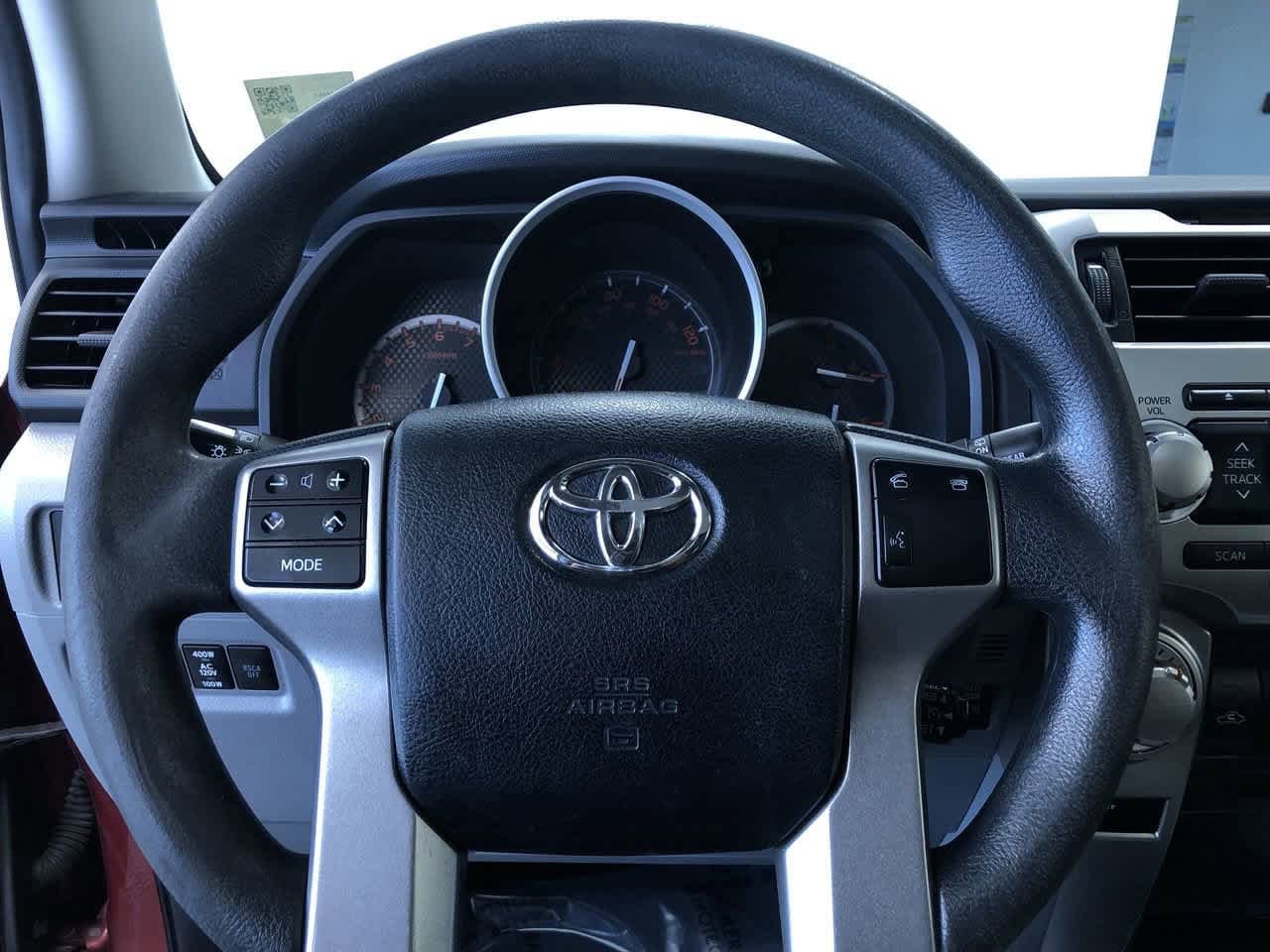 Thumbnail: 2013 Toyota 4Runner - 24