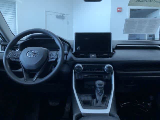 Thumbnail: 2025 Toyota RAV4 - 17