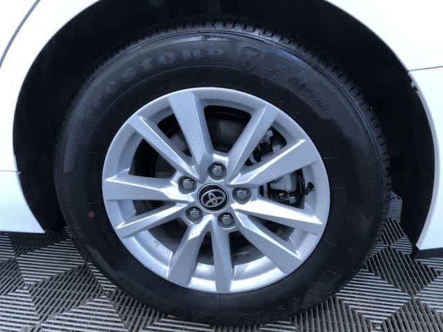 Thumbnail: 2026 Toyota Camry - 16