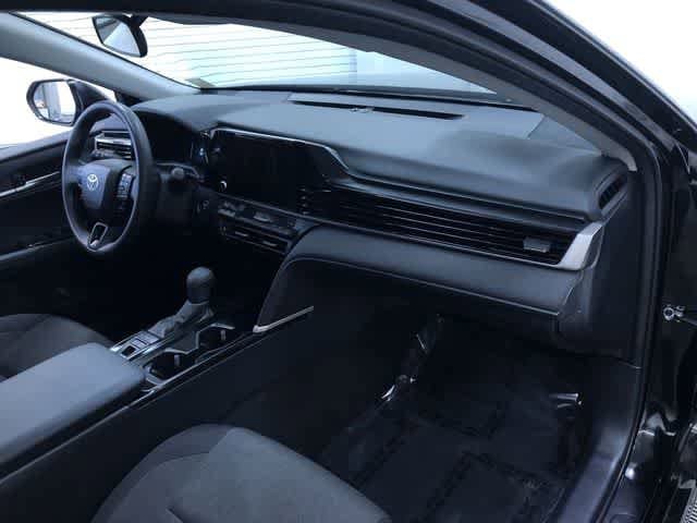 Thumbnail: 2025 Toyota Camry - 24