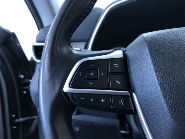 Thumbnail: 2023 Toyota Highlander - 27