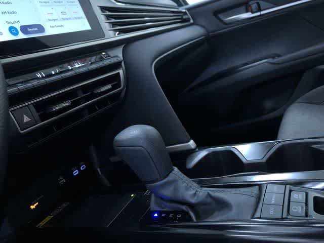 Thumbnail: 2025 Toyota Camry - 30