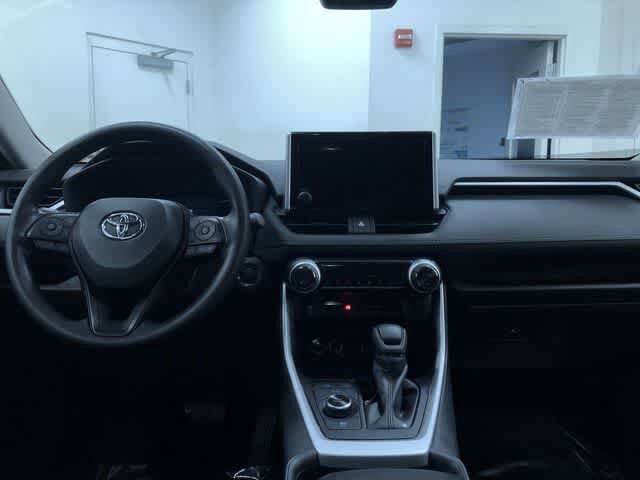 Thumbnail: 2025 Toyota RAV4 - 17