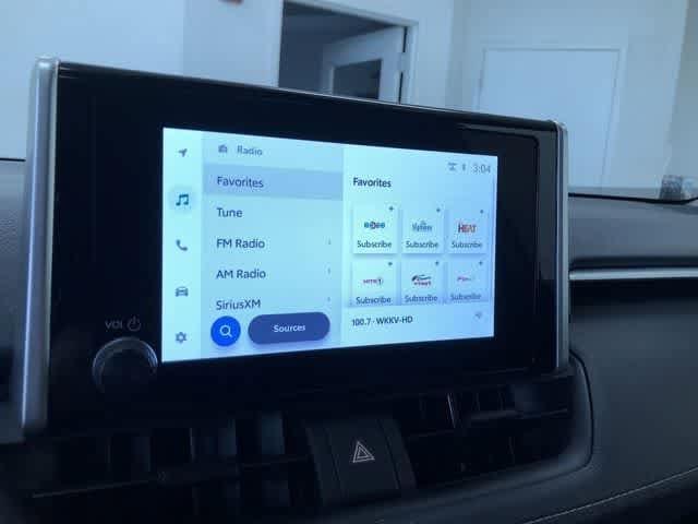 Thumbnail: 2023 Toyota RAV4 - 28