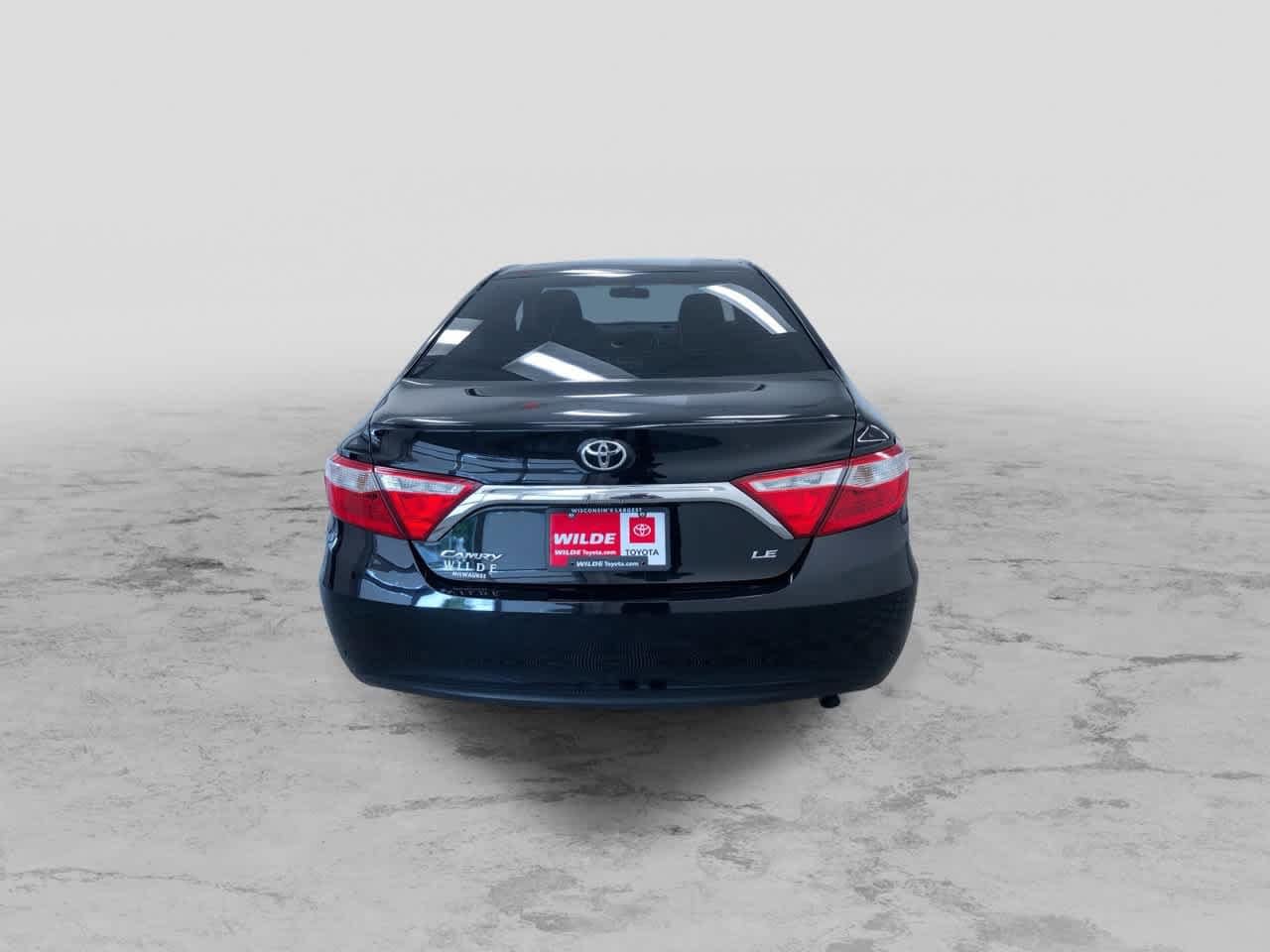 Thumbnail: 2017 Toyota Camry - 8