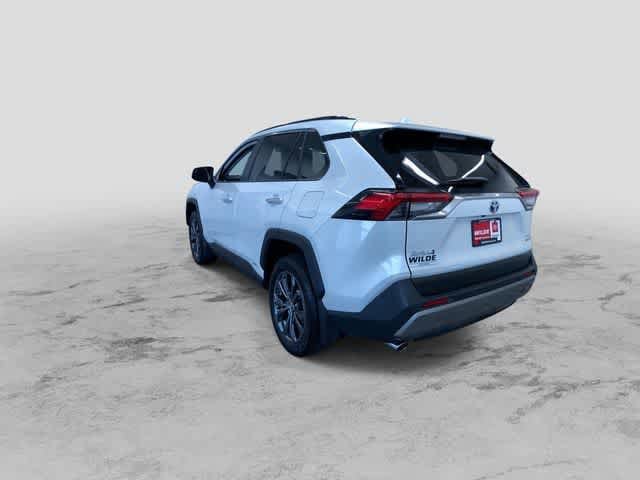 Thumbnail: 2024 Toyota RAV4 - 8
