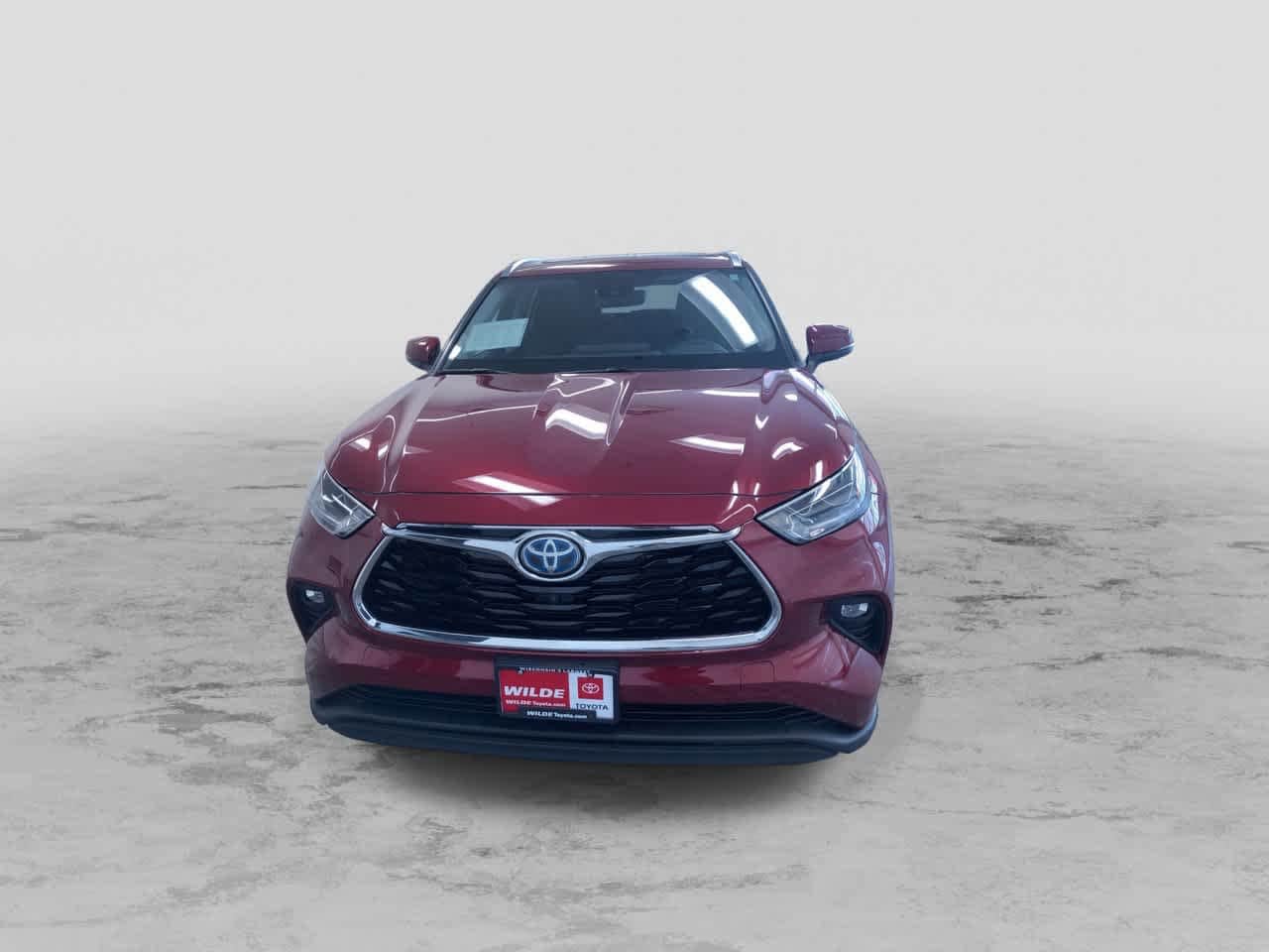 Thumbnail: 2022 Toyota Highlander - 4
