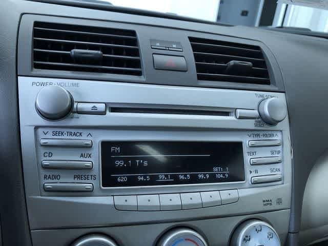 Thumbnail: 2011 Toyota Camry - 27