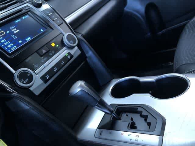 Thumbnail: 2012 Toyota Camry - 29