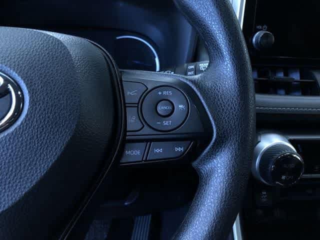 Thumbnail: 2025 Toyota RAV4 - 25