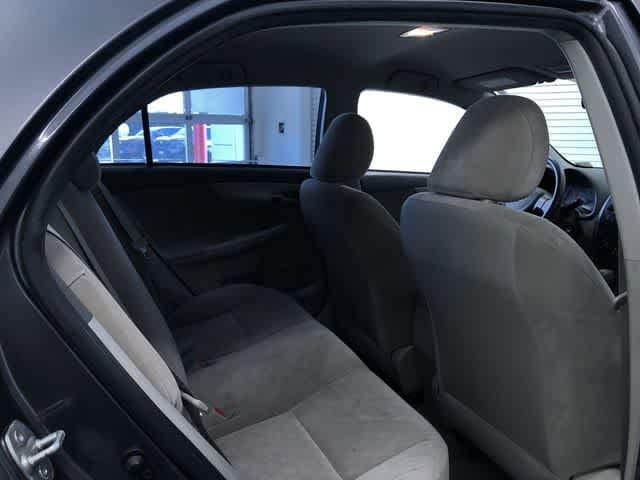 Thumbnail: 2009 Toyota Corolla - 13
