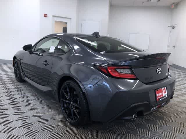 Thumbnail: 2025 Toyota GR86 - 12