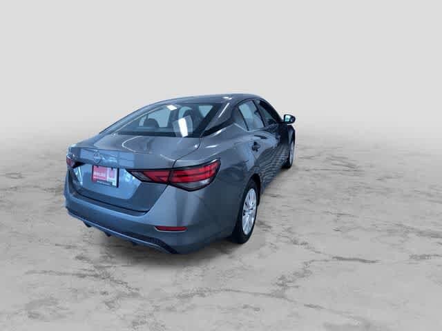 Thumbnail: 2025 Nissan Sentra - 10