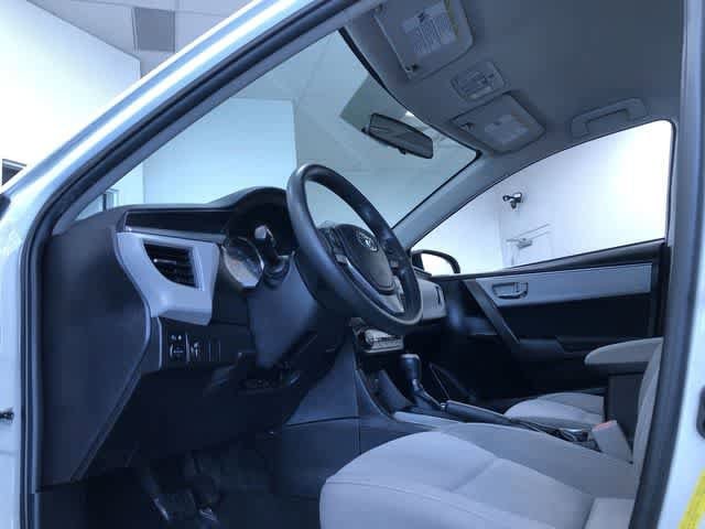 Thumbnail: 2015 Toyota Corolla - 12