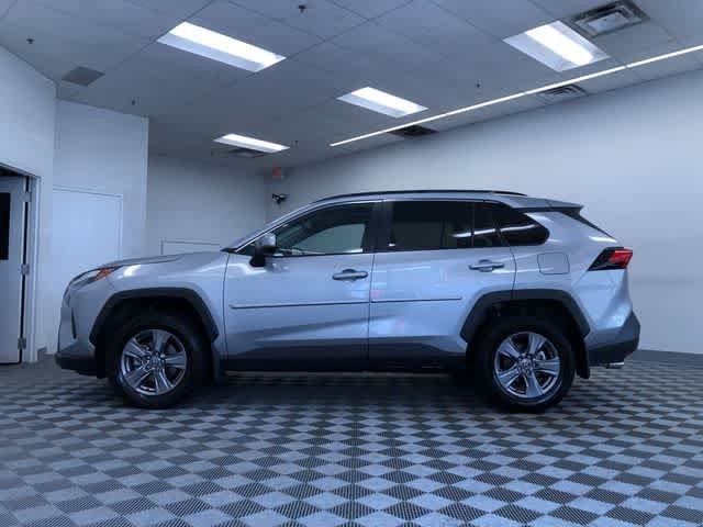 Thumbnail: 2024 Toyota RAV4 - 11