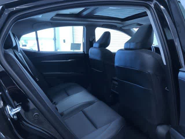 Thumbnail: 2026 Toyota Camry - 21