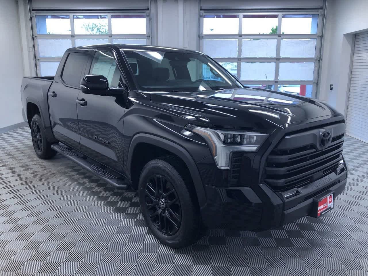 2025 Toyota Tundra Limited 7